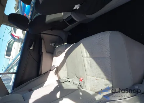 2012 Toyota Camry Le z USA, uszkodzony, nr VIN 4T1BF1FK8CU540582